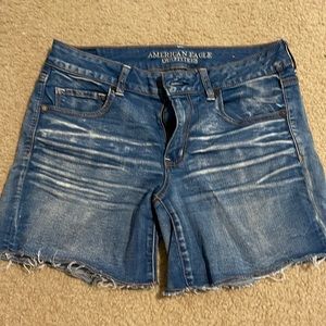 American eagle superstretch midi shorts size 12